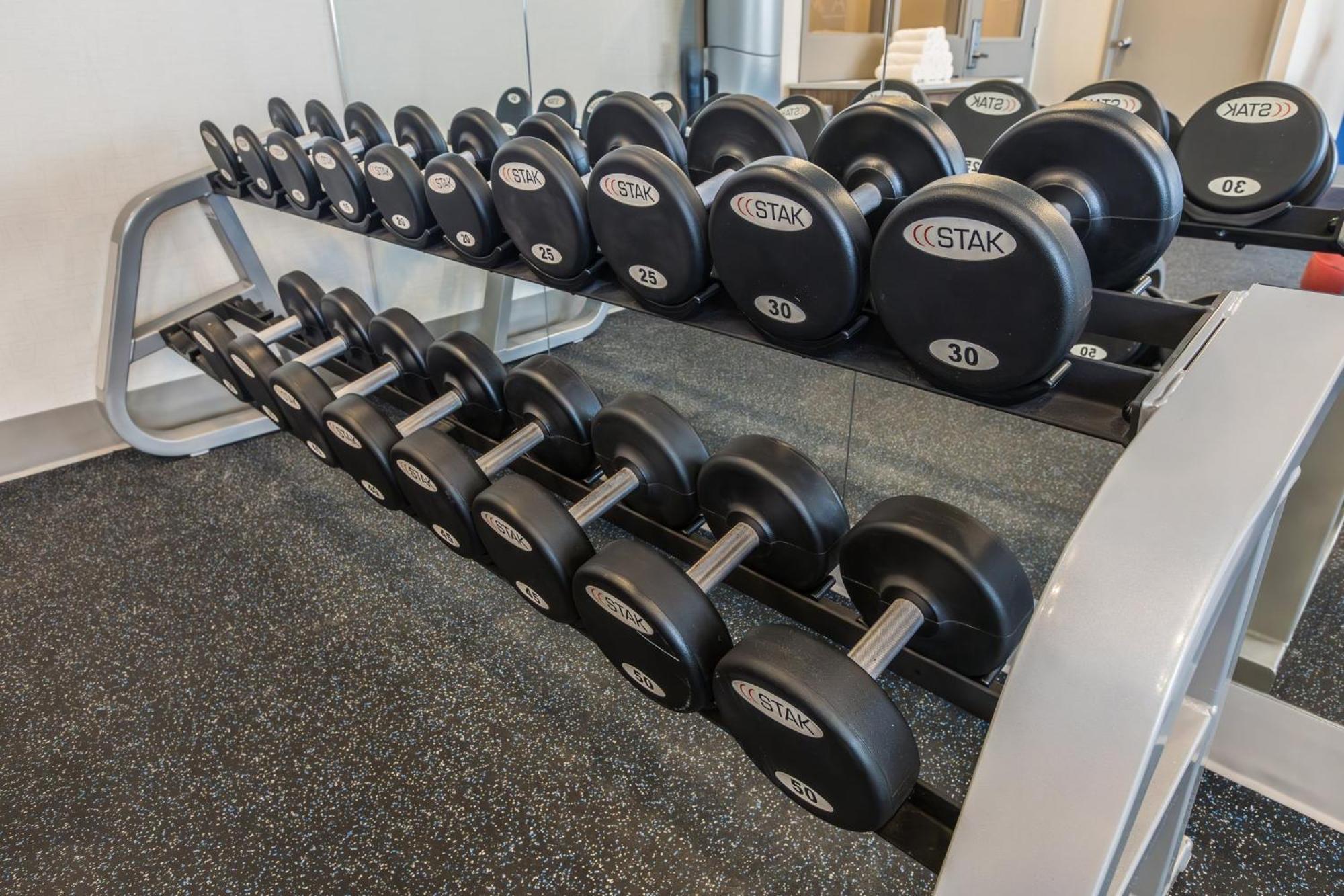 Holiday Inn Express Toronto-North York By Ihg Bagian luar foto
