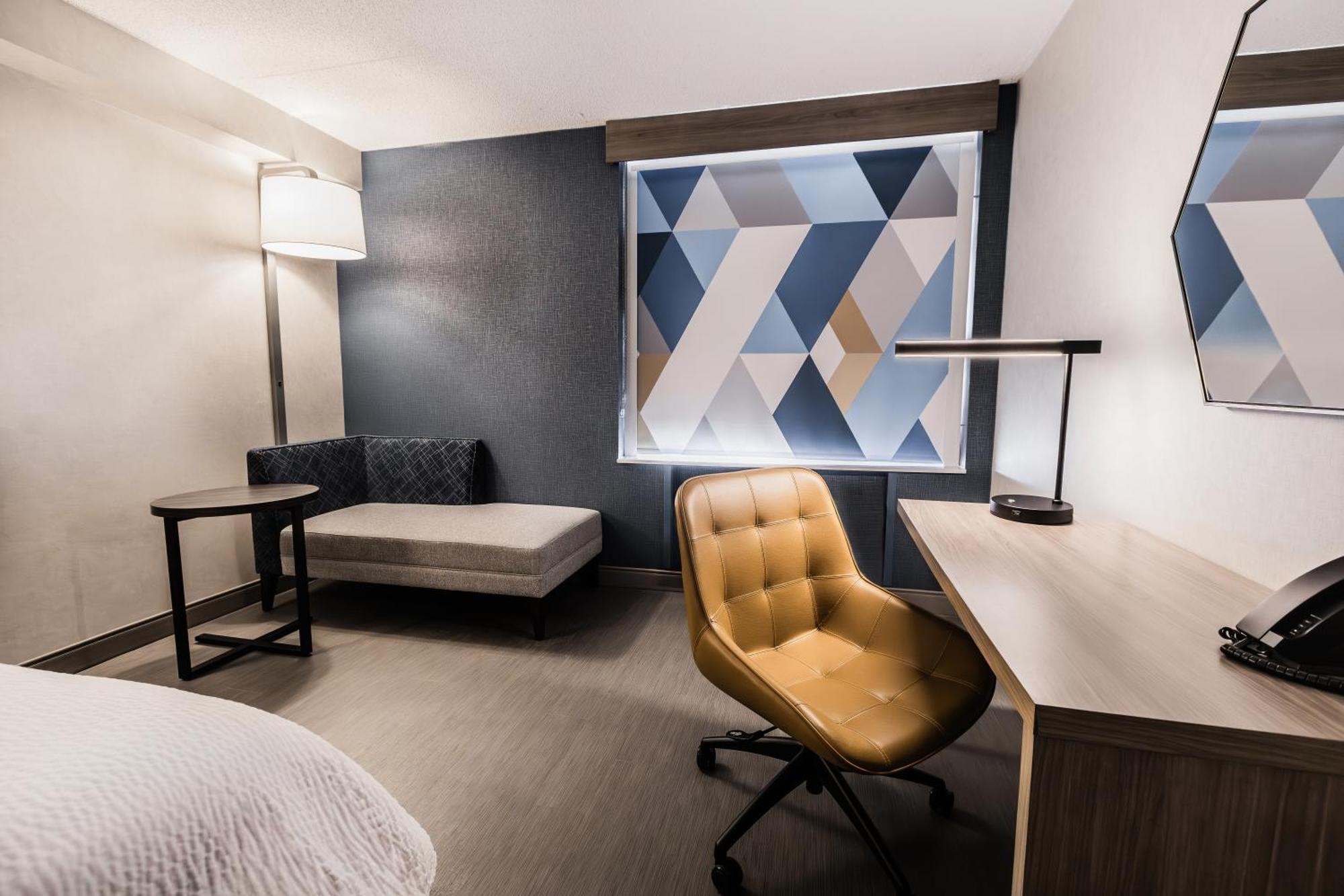 Holiday Inn Express Toronto-North York By Ihg Bagian luar foto