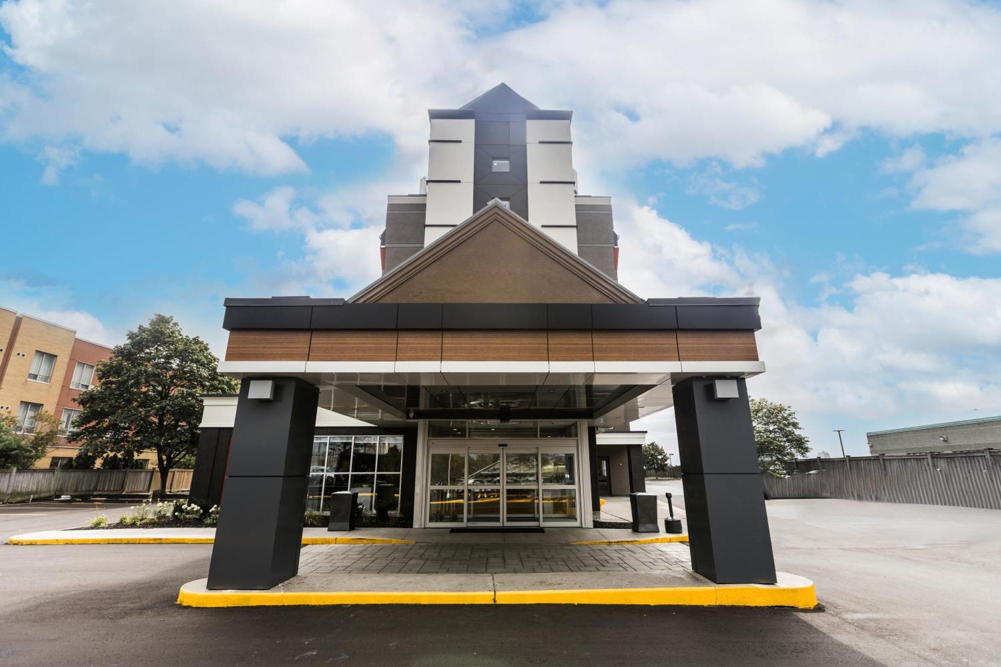 Holiday Inn Express Toronto-North York By Ihg Bagian luar foto