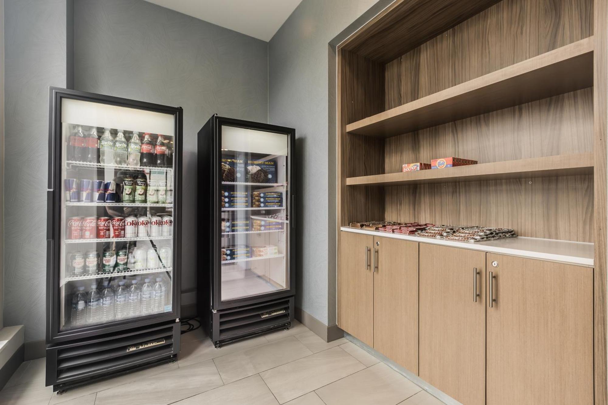 Holiday Inn Express Toronto-North York By Ihg Bagian luar foto
