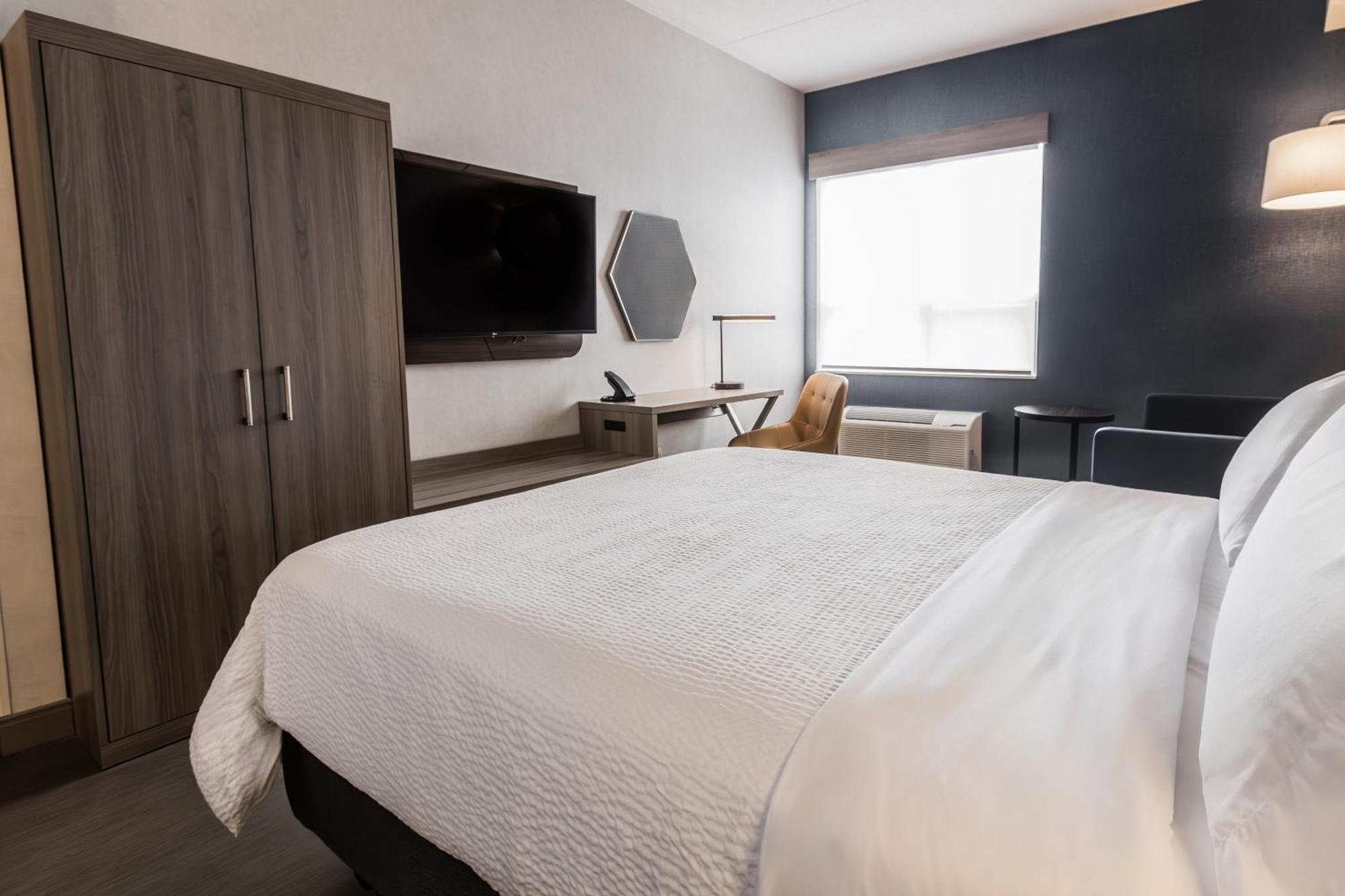 Holiday Inn Express Toronto-North York By Ihg Bagian luar foto